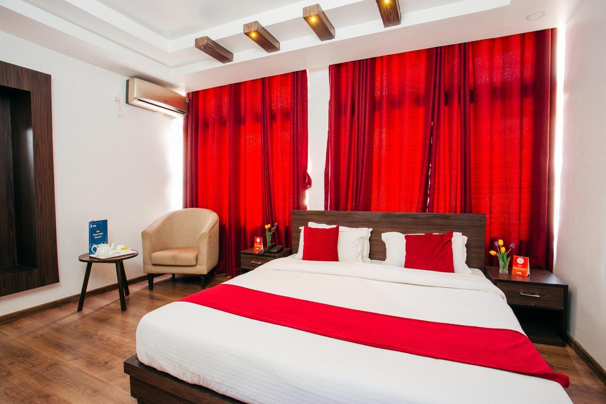 Oyo 11474 Gangaur Regency Boutique Hotel Катманду Экстерьер фото